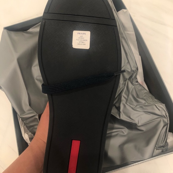 Prada size 8 boots - Picture 2 of 8